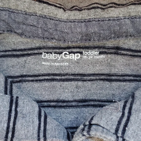 《 Boys Bundle 》 2T Boys Clothing and Shoes